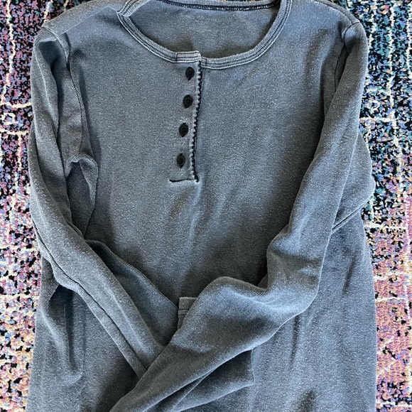 Brandy Melville Tops Brandy Melville Long Sleeve Poshmark